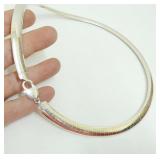 Omega collar mkd 925