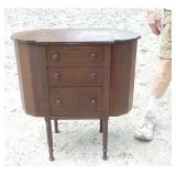 Martha Washington stand