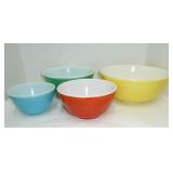 Pyrex primary nest bowls