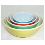 pyrex nested bowls NICE