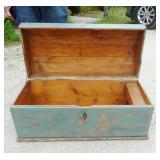 dovetail blue ptd chest