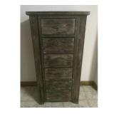 Wood chest