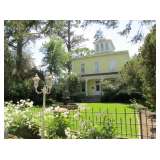 Napa Ink Inn Closes Doors...Sells Entire Content In Three Day Sale