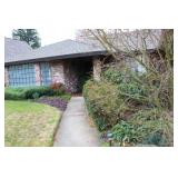 Beautiful House And Home Estate Sale