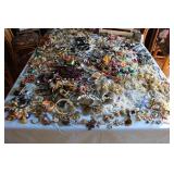 Rose Creek Lady's Digger, Messy, Crazy Estate Sale