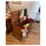 Lane cedar chest