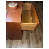 mcm dresser
