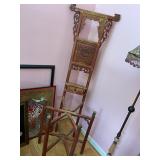 Antique Chinese wash stand