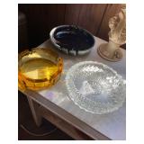 retro ash trays