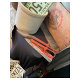 wire clipper store display