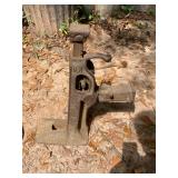 Simplex railroad or tractor jack