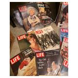 LIFE & LOOK Magizines 18960s