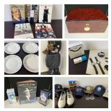 Treasures Unearthed: Jewelry, Art, Comics & Decor  Bidding Ends 5/5  Pickup 5/7