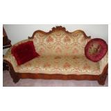 VICTORIAN COUCH