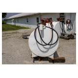 300 Gallon Fuel Tank with 110 power pump