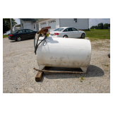 300 Gallon Fuel Tank with 110 power pump
