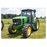 2009 John Deere 7130 Tractor    4972 Hrs.   (Looks almost new) 2nd Owner.
