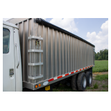 1998 International Grain Truck, 20’ Aluminum dump bed.  498,872 Mi. (Solid Truck with a Nice Bed