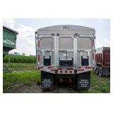 1998 International Grain Truck, 20’ Aluminum dump bed.  498,872 Mi. (Solid Truck with a Nice Bed
