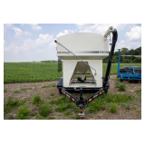 Meridian 225 RST 160 Bushel Bulk Seed Tender.   (Like New Condition.)