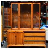 Must See Estate Auction - Mid Century Modern/ Vintage Furniture - Tv's - Electronics - Art - Books