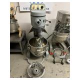 Globe mixer dough machine