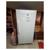 FRIGIDAIRE DEEP FREEZER STAND UP 