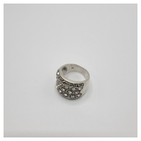 Lot 143 Silver Fashion Ring
