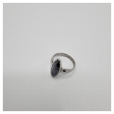 Lot 140 Sterling Silver Onyx Ring