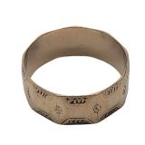 Lot 76 Gold Ring Amethyst & Onyx Stones Sz 6.75 Grams 1.72  