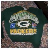 Vintage Clothing & Antique Accessories 