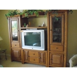 Entertainment center