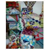 Antiques, Vintage/Retro,quilts, cast iron collectables, and lots more !