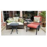 Super Nice outside/ patio furniture