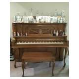 Beautiful LESTER PIANO