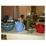 lots of pettery Pieces