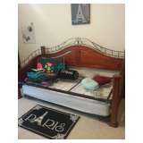Stunning wood & iron day /trundle bed