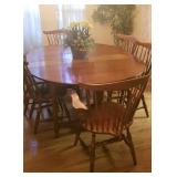 Beautiful hard rock maple dining room suir with HEIRLOOM chairs 