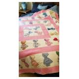BEAUTIFUL Sunbonnet Sue quilt