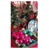 Lots of Christmas and Vintage Christmas