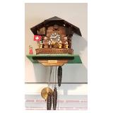 Beautiful cuckoo clock ~ Perfect working condition !