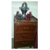 VERY PRETTY Vintage rolling Serving Cart