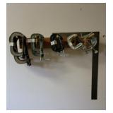 C-clamps in various sizes 