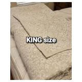 King Size Comforter w/Pillow Cases