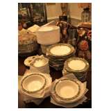 HARLEYSVILLE PA CONTENTS SALE LOTS OF SMALLS