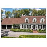 GUNNING AND COMPANY ESTATE SALES IS IN PAOLI PA FOR A 2-DAY SALE