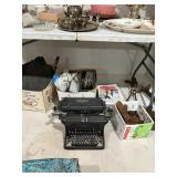 Antique Typwriter