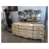 TUCSON Estate Liquidation Auction Monday 7:30 PM 5/26/25 ID: 9877 (TUC)  (35 lots)