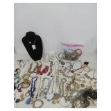 TUCSON Jewelry Liquidation Auction Thursday 7:00pm PM 9/25/25 ID: 10418 (TUC)  (31 lots)