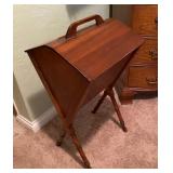 MCM Magazine Stand